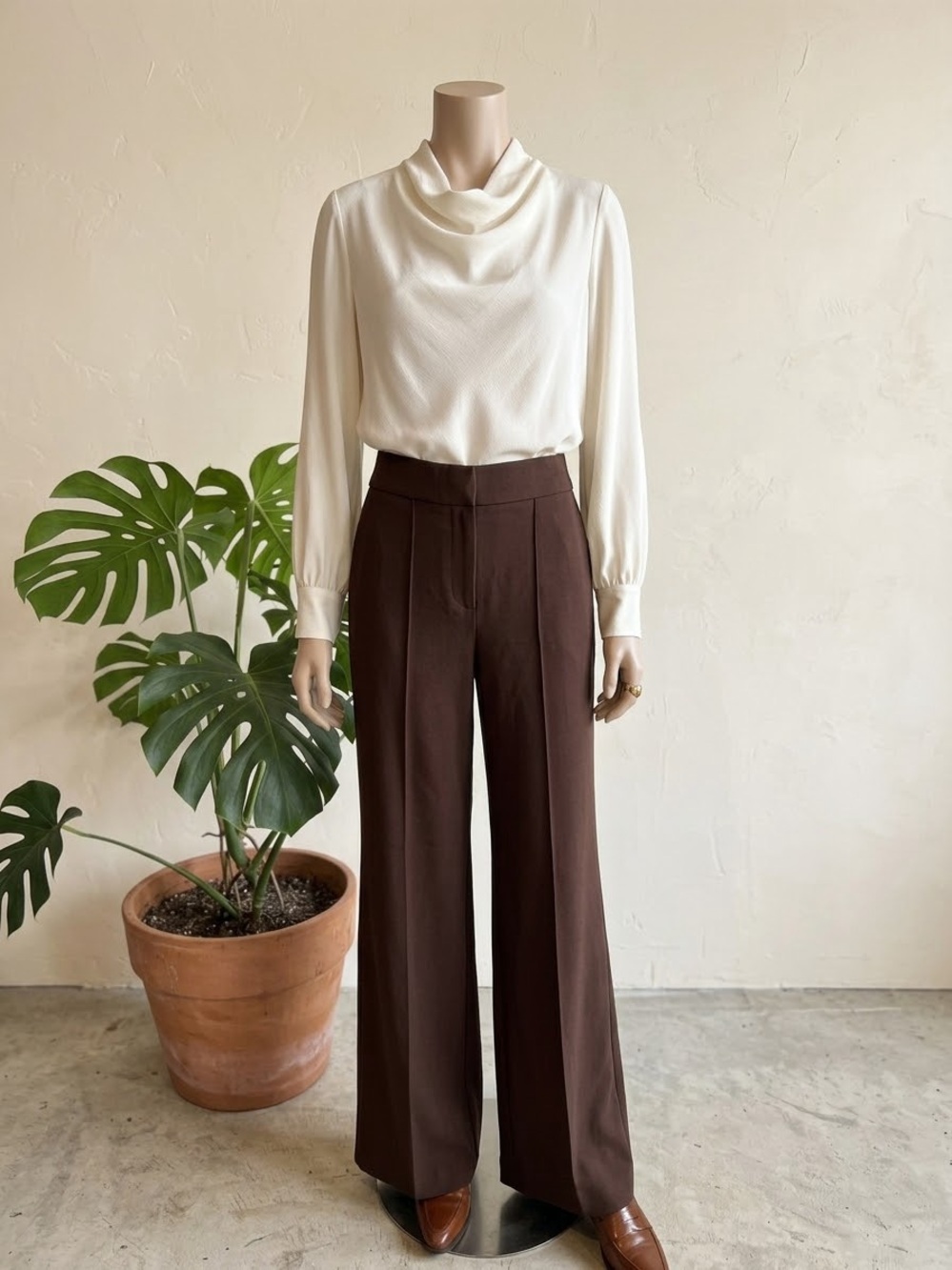 Christian Siriano Wide-Leg High-Waist Pants in Deep Brown
